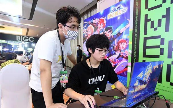 游戲中的AI技術與智能設計docx